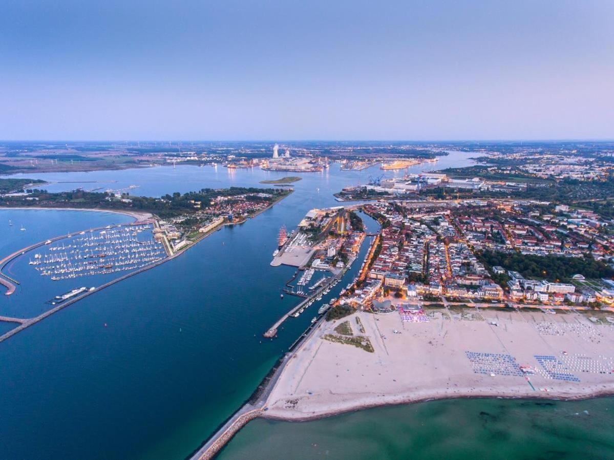 Windjammer Росток Екстер'єр фото